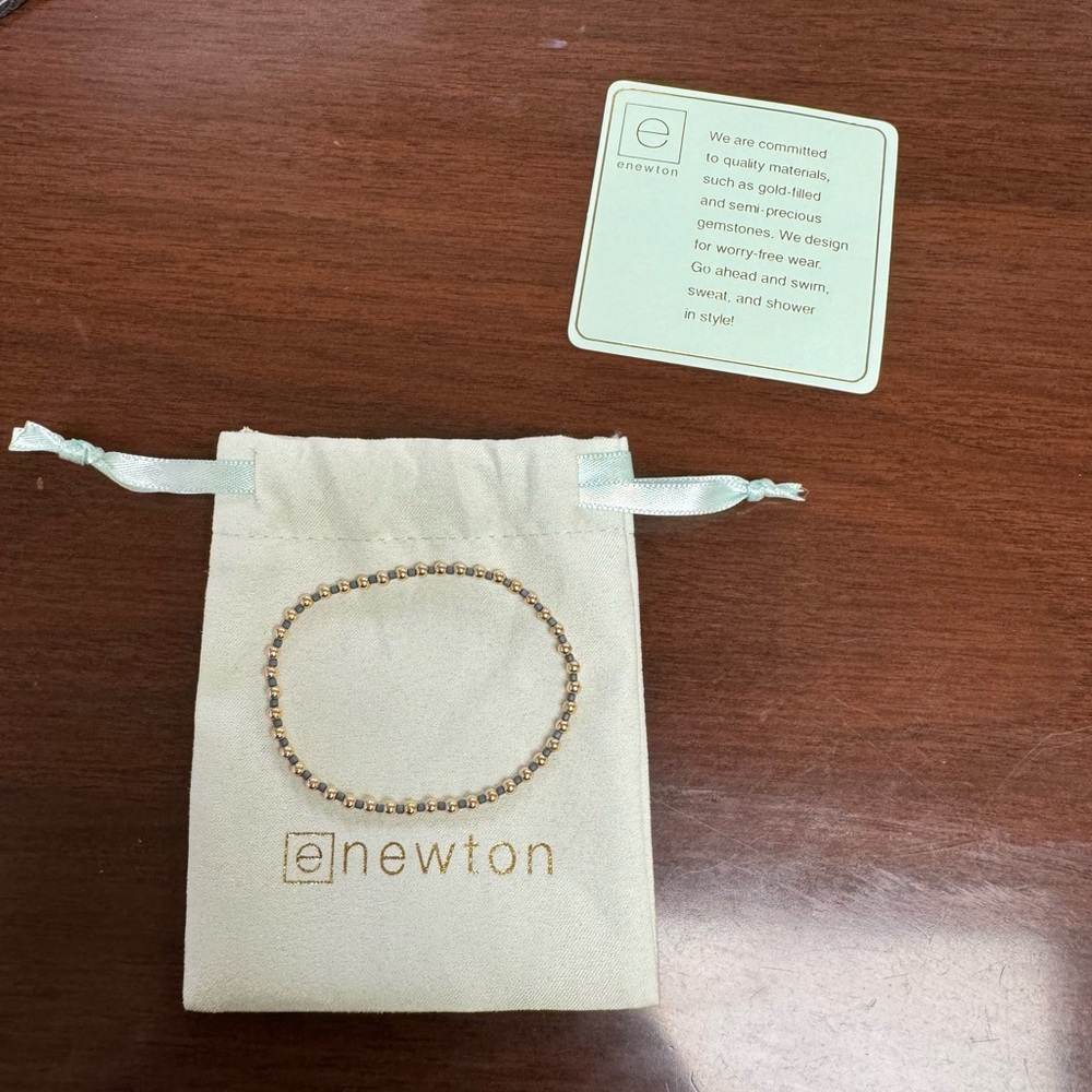 ENewton Hope Grateful Bracelet